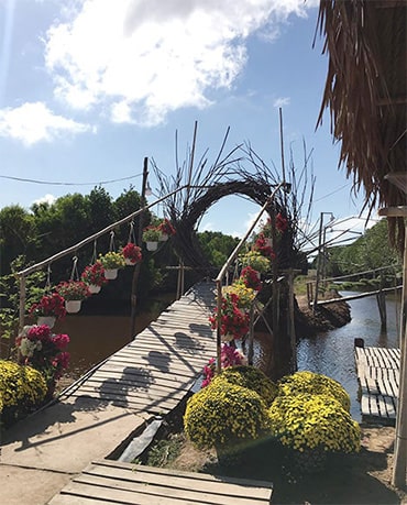 Nông trại Tôm Khỏe